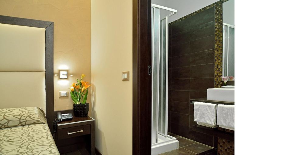 Bathroom 4, Hotel Infinity San Pietro, Rome