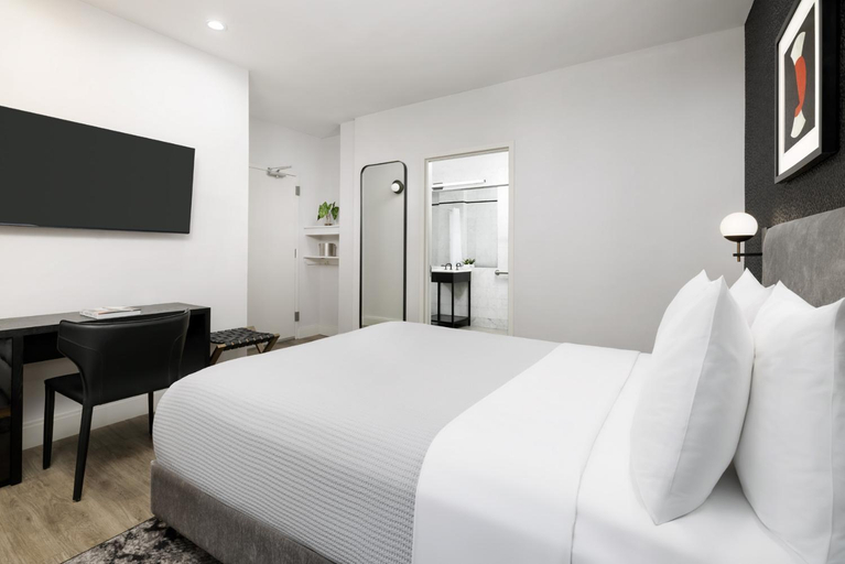 Bedroom 2, Arthouse Hotel, New York