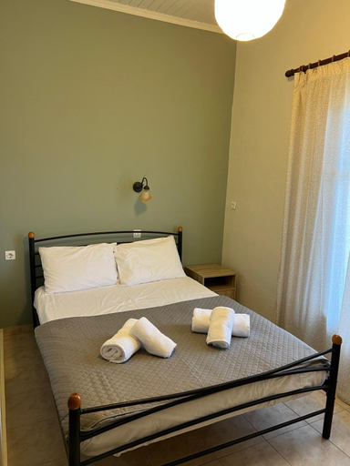 Bedroom 3, Kanarinia Guesthouse, Thessaly