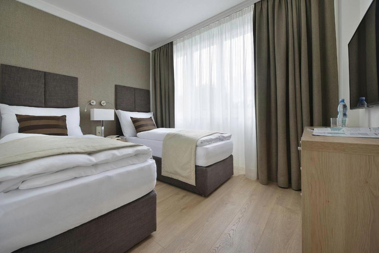 Bedroom 2, Apollo Hotel Bratislava, Bratislava II