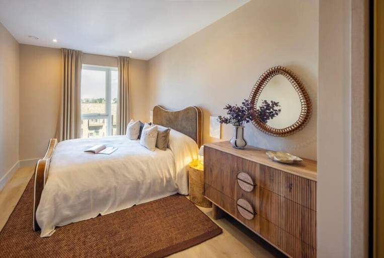 Room 4, Ocean View Aparthotel, Southampton