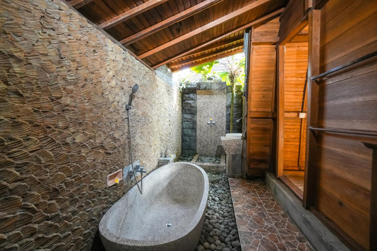 Bathroom 3, Ubud Leke Leke Guest House, Gianyar