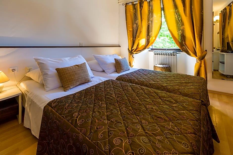 Bedroom 2, Hotel Kastel, Crikvenica