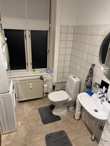 3, Nordhavn Cozy Room in shared apartment, Copenhagen