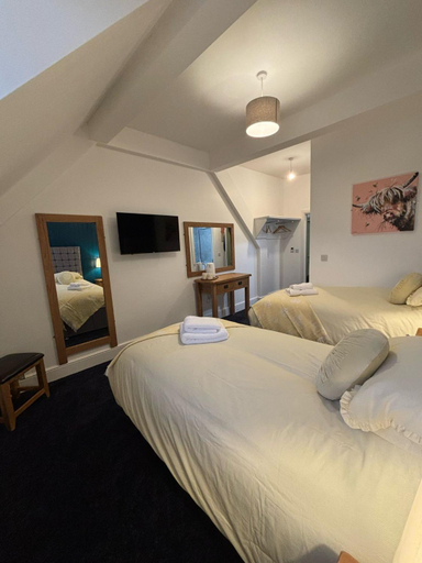 Bedroom 2, The Raven, Worcestershire