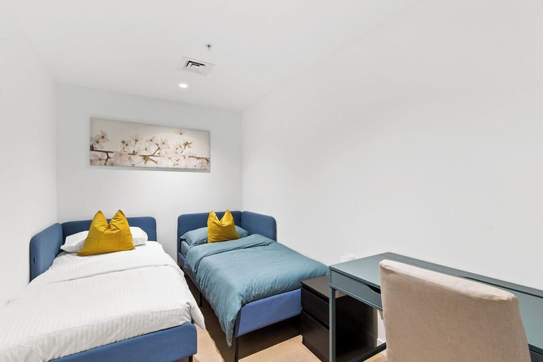 Interior 4, A Cozy 2BR Apt for 6 Next to Southern Cross, Melbourne