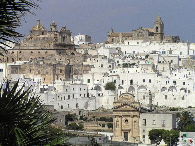 Exterior & Views, Ale Apartment Ostuni, Brindisi
