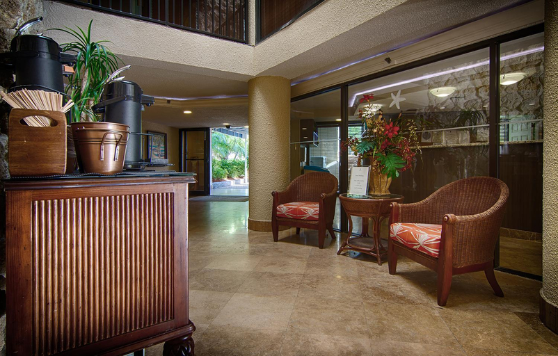 Public Area 2, Pointe Estero Resort, Lee
