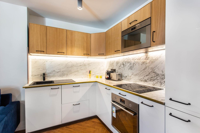 Kitchen 3, My Paris Apartments - Champs Elysees, Paris