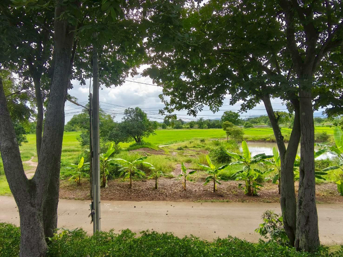 Exterior view 4, Phawaeng Resort, Muang Uthai Thani