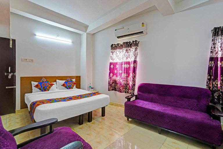 Bedroom 2, Via SS Residency, Kancheepuram
