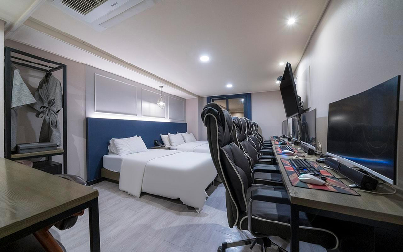 Bedroom 4, Suwon No.25 Suwon Ingye Branch, Suwon