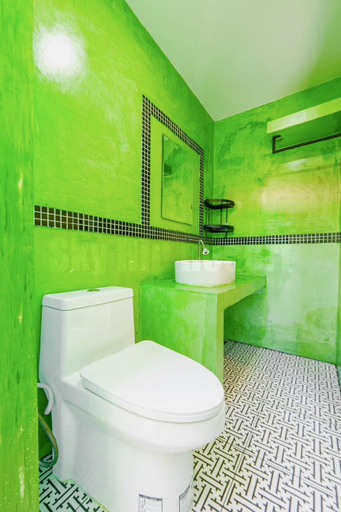 Bathroom 3, Sky Hip Resort Jomtean Pattaya, Pattaya