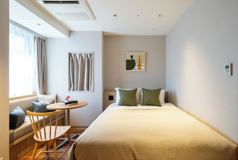 Bedroom 3, Section L Shimbashi West, Minato