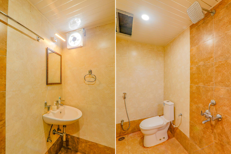 Bathroom 4, FabHotel The Mall Inn, Kanpur Nagar
