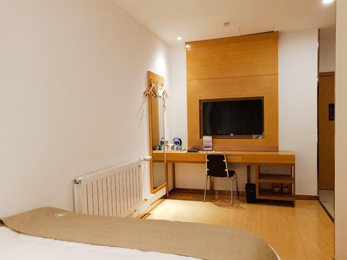 Bedroom, GreenTree Inn Tangshan Qianxi Bus Terminal, Tangshan