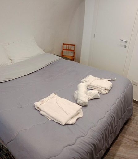 Others 3, Casa Vacanza Altamura, Bari