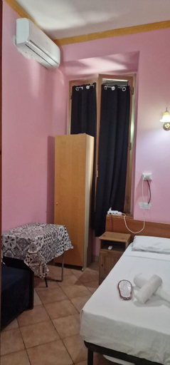 Bedroom 2, Beautiful Home , Rome