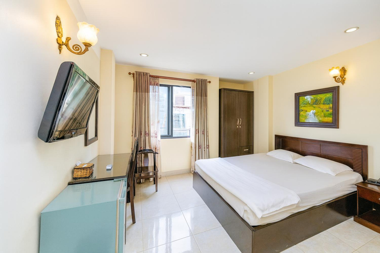 Bedroom, CatTuongHotel, District 3