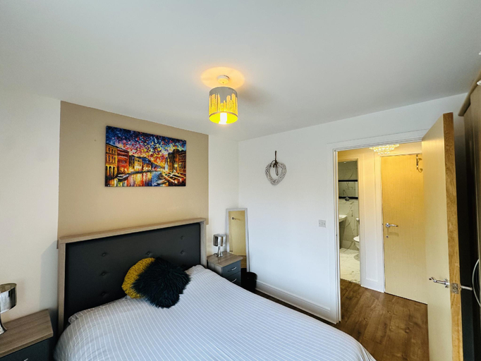 Bedroom 2, Grand Central Apartments, Centro, Derby