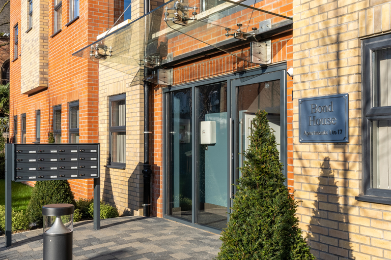 Exterior & Views 5, Celador Apartments - Bond house, Reading