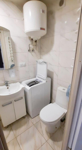 Others 4, Smart House on Mashynobudivna, Solomians'kyi