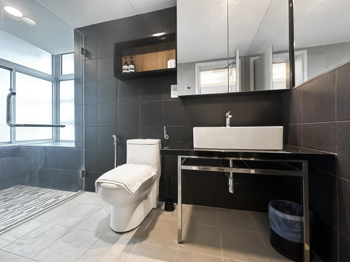 Bathroom 3, Verve Suites Old Klang Road by Manhattan Group , Kuala Lumpur