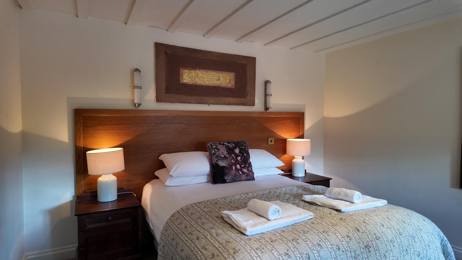 Bedroom 3, Fat Fox Inn, Oxfordshire