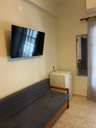 Bedroom 4, Kanarinia Guesthouse, Thessaly