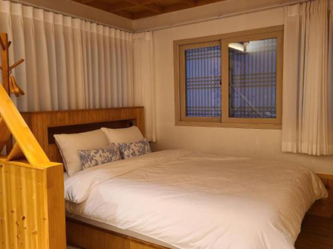 Bedroom 2, Hanok Stay Mokhyang, Gyeongju