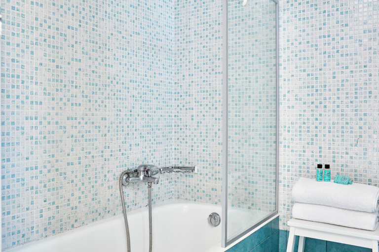 Bathroom 5, Mr. and Mrs. White Paros - Small Luxury Hotels of the World, South Aegean
