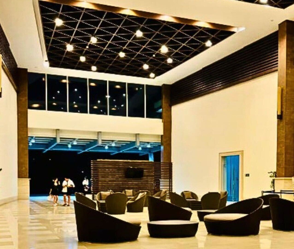 Lobby lounge, Need Place To Stay In TAGAYTAY. Book Now, Tagaytay City