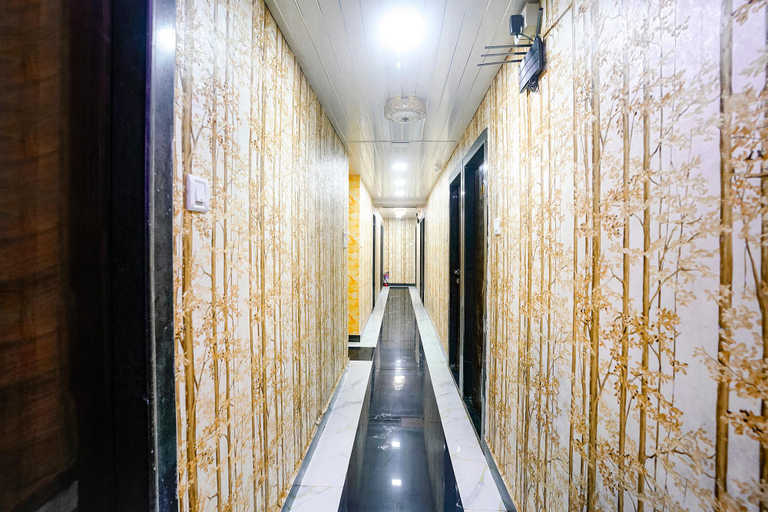 Public Area 2, Hotel The Sunset Avenue, Mumbai Suburban