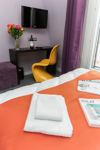 Bedroom 2, Vintage Paris Gare du Nord, Paris