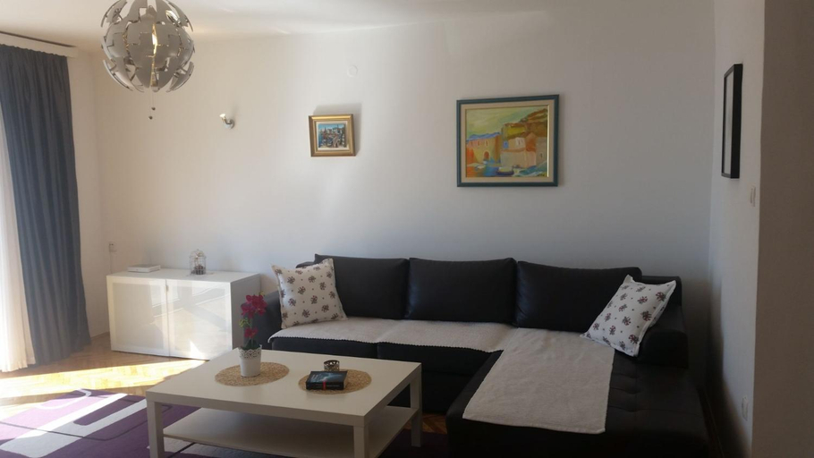 Others 4, Beachfront Apartment, Gradac