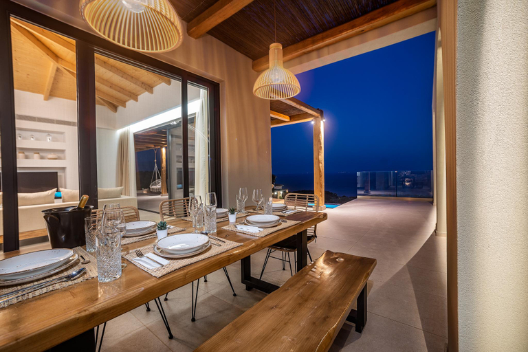 Others 5, Villa Uranos, Ionian Islands
