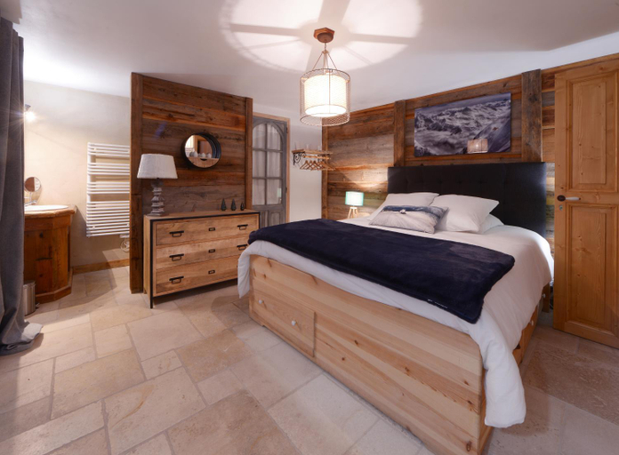Bedroom 2, CHALET ALOUETTE Authentique et confortable Proche commerces et Pistes, Savoie