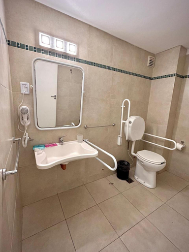 Bathroom 5, Palermo Bridge, Distrito Federal
