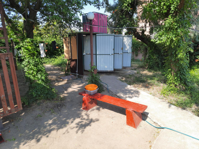 Shower 2, Zontik, Bilhorod-Dnistrovs'kyi