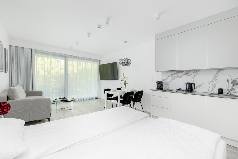Bedroom 3, Sea&Lake Luxurious Apartments with Parking by Noclegi Renters, Koszalin