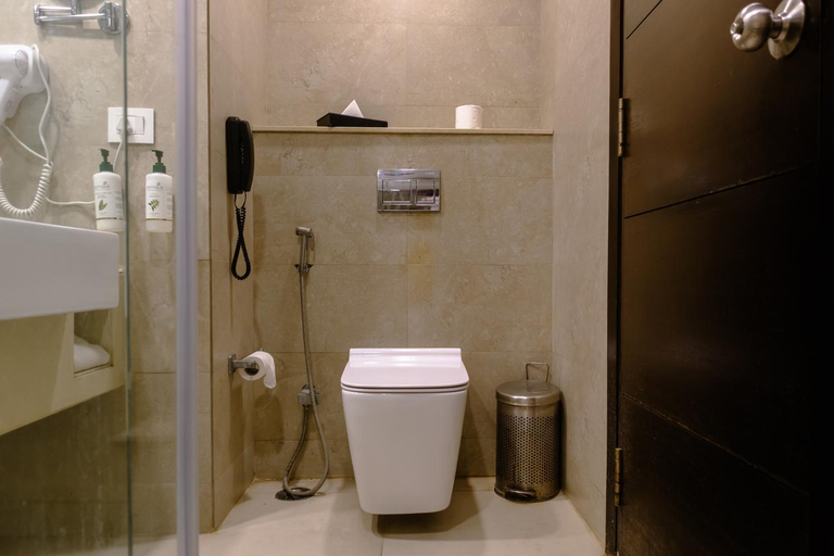 Bathroom 3, Udman Hotel Chattarpur, Delhi