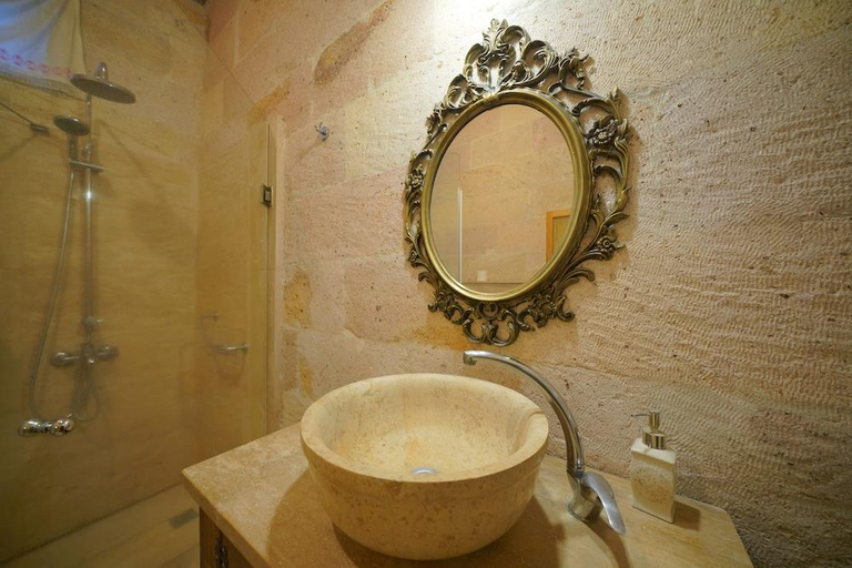 Bathroom 3, Salkım Cave House, Nevşehir
