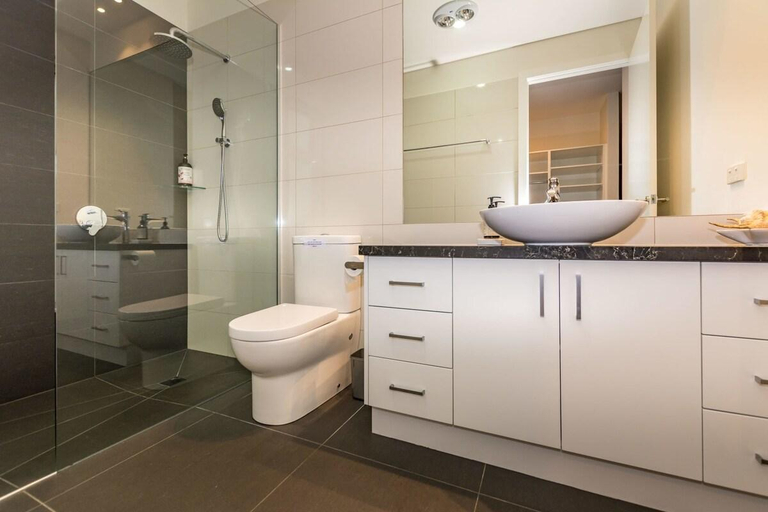 Bathroom 3, 69 Beach Parade, Sandy Point 3959, South Gippsland - East