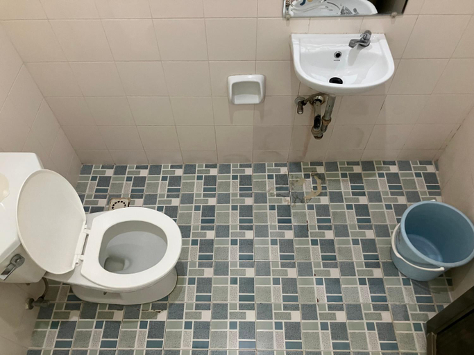 Bathroom 4, Charlina Rooms for Rent, Panglao