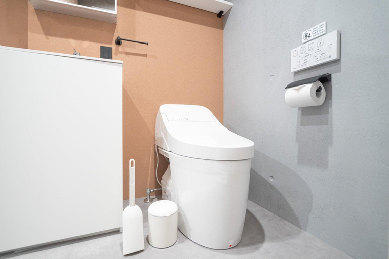 Bathroom 3, Crest Court Kagurazaka, Shinjuku