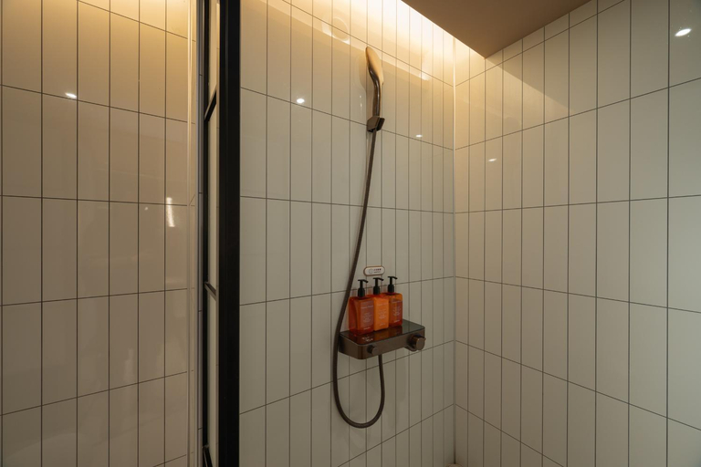 Bathroom 4, Orange Hotel Beijing West Railway Station Liuliqiao, Beijing