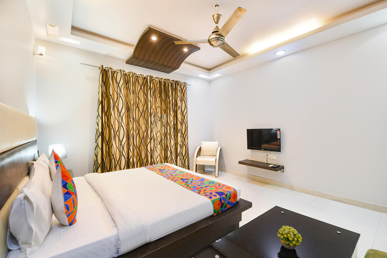 Bedroom 3, FabHotel AVF Suites - 500 Meters From UNITECH CYBER PARK, Gurgaon