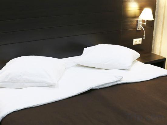 2, Hotel Gold Shark, Solnechnogorskiy rayon