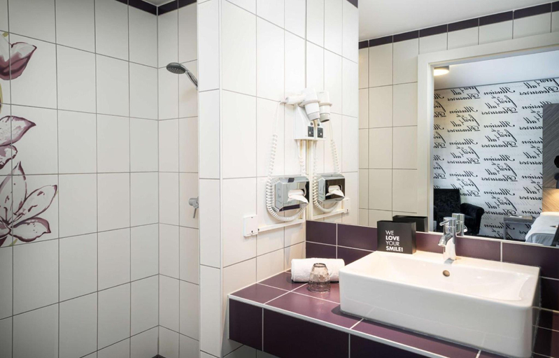 Bathroom 5, Rey Carlos, Las Palmas