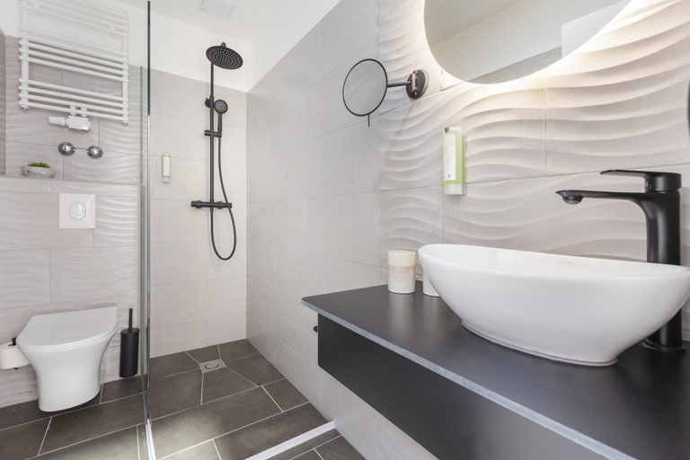 Bathroom 4, Garner Hotel BERLIN - KU'DAMM by IHG, Berlin